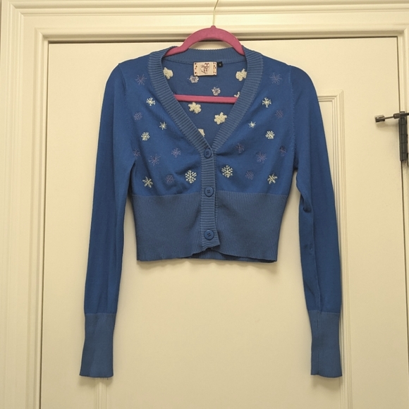 Snowflake Cardigan - Picture 3 of 4